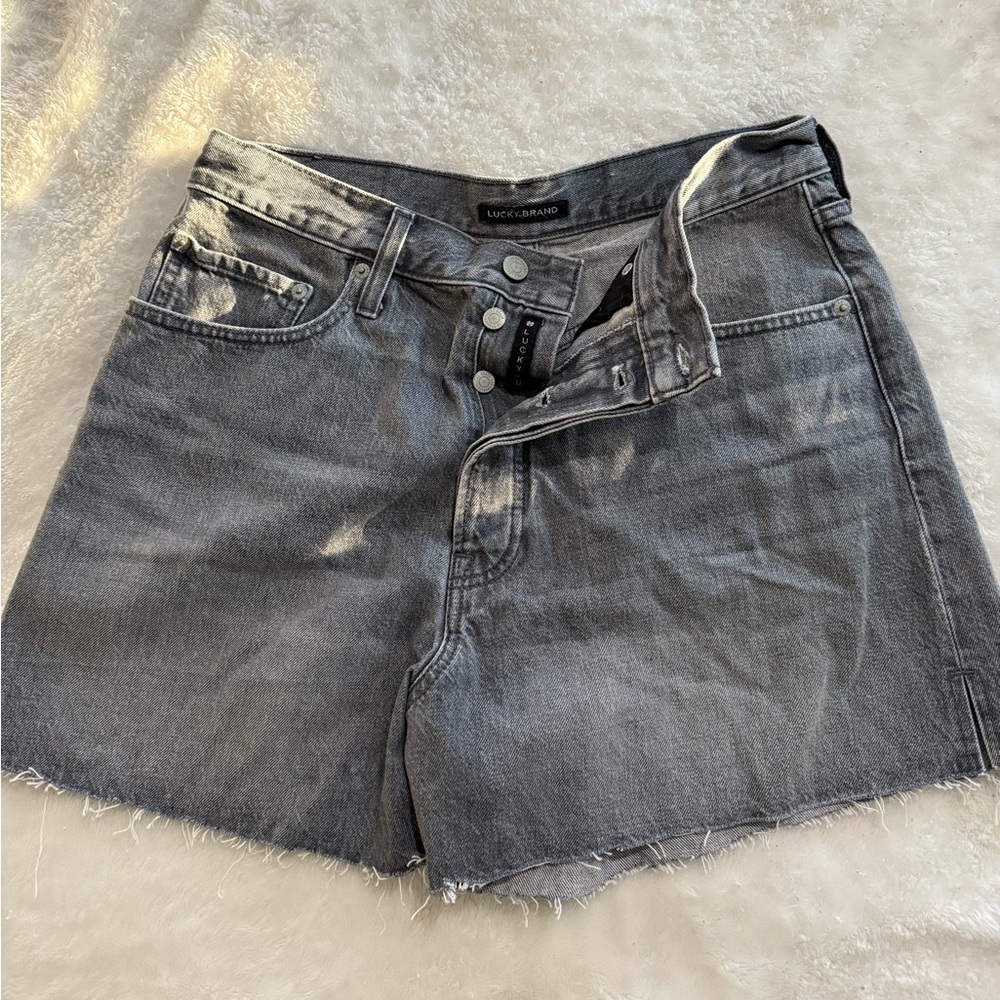 Lucky brand Gray Short Size 12/31